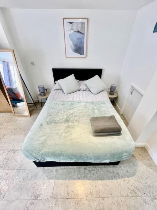 Cambridge City Centre Studio, Sleeps 3 エクステリア 写真