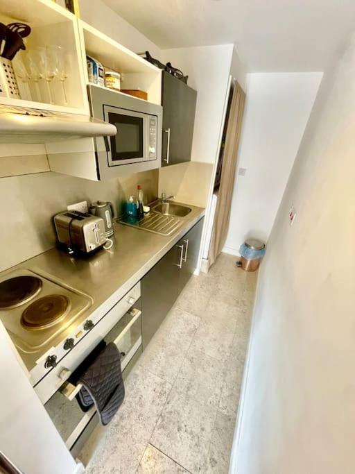 Cambridge City Centre Studio, Sleeps 3 エクステリア 写真