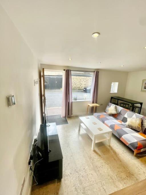 Cambridge City Centre Studio, Sleeps 3 エクステリア 写真